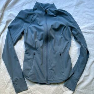 Athleta salutation jacket XS petite